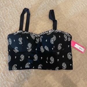 NWT Target Printed Crop Top